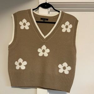 Cute floral crop top